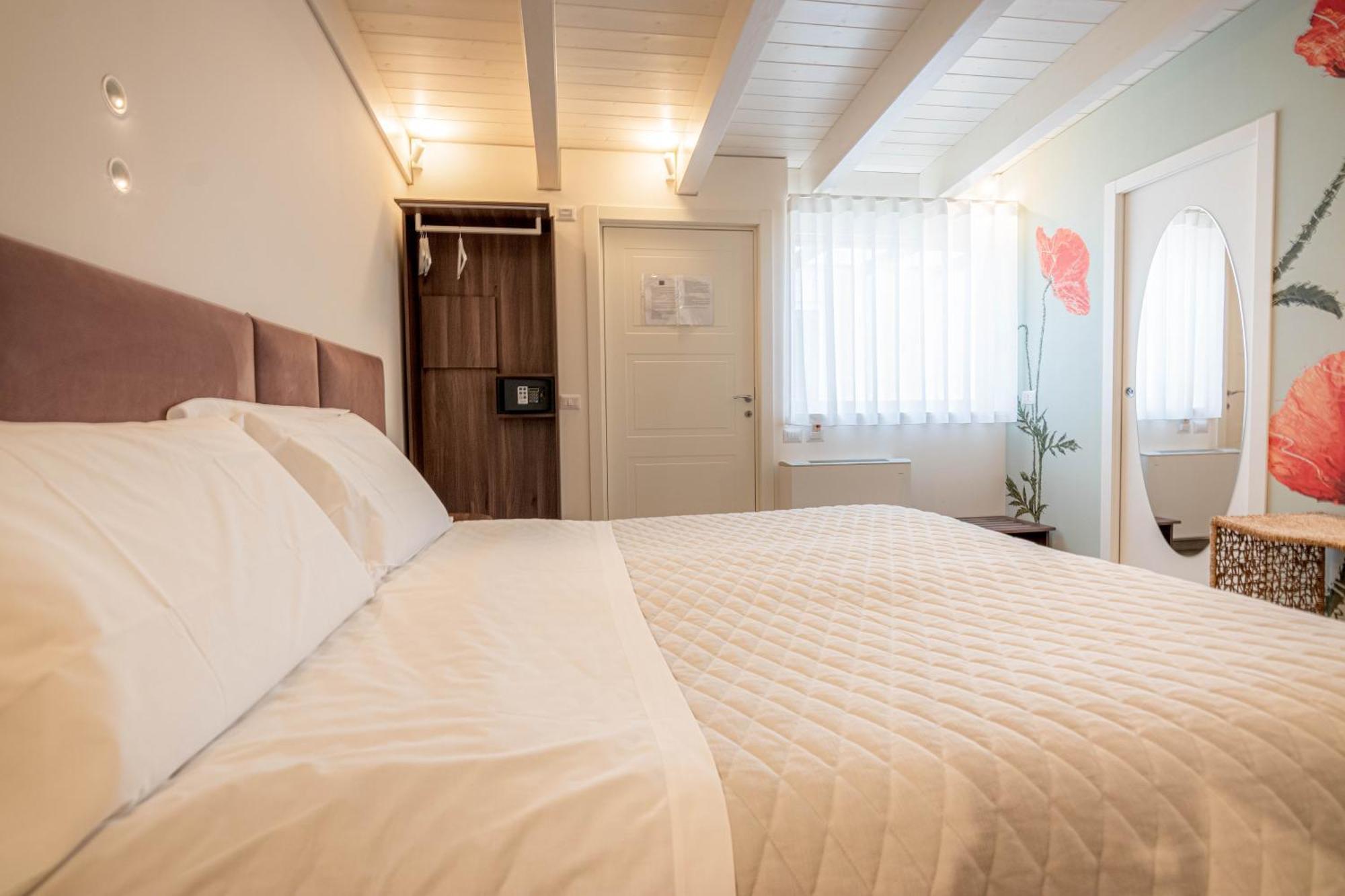 Profumi Di Primavera Luxury Rooms & Suite Matera Eksteriør billede